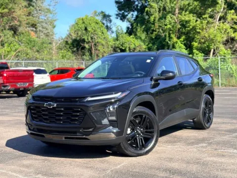 Black 2024 Chevrolet Trax ACTIV for sale in Davison, MI
