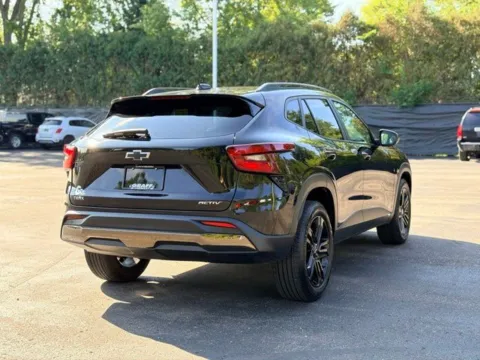 More photos of 2024 Chevrolet Trax ACTIV at Hank Graff Chevrolet Davison, MI