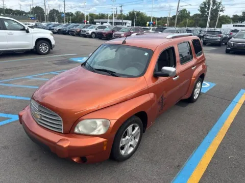 Orange 2006 Chevrolet HHR LT for sale in Davison, MI