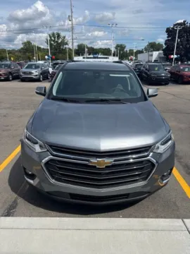 Photos of 2021 Chevrolet Traverse LT for sale in Davison, MI at Hank Graff Chevrolet Davison
