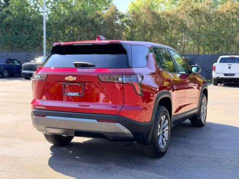 More photos of 2026 Chevrolet Equinox LT at Hank Graff Chevrolet Davison, MI