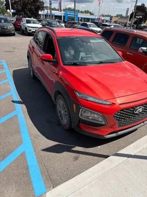 Orange 2019 Hyundai Kona SEL for sale in Davison, MI