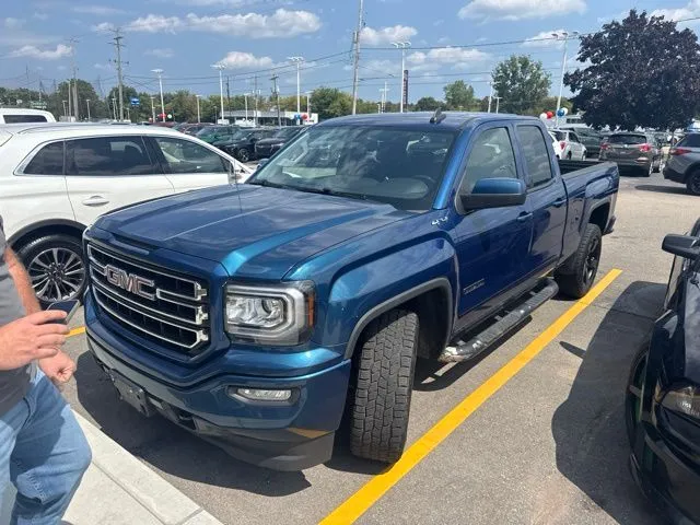 Blue 2018 GMC Sierra 1500 SLE for sale in Davison, MI