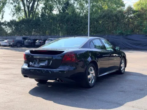 More photos of 2007 Pontiac Grand Prix at Hank Graff Chevrolet Davison, MI