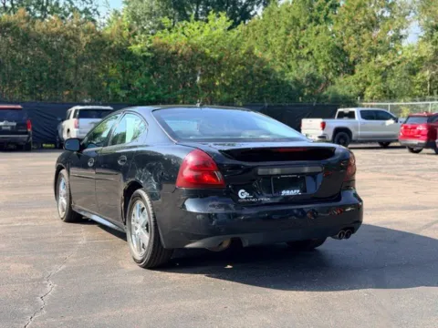 More photos of 2007 Pontiac Grand Prix at Hank Graff Chevrolet Davison, MI