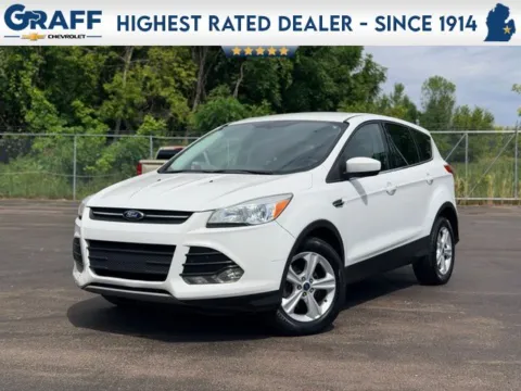 White 2016 Ford Escape SE for sale in Davison, MI