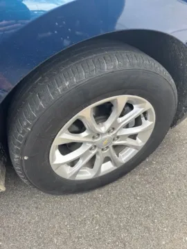 More photos of 2020 Chevrolet Equinox LT at Hank Graff Chevrolet Davison, MI