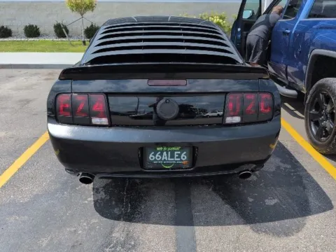More photos of 2008 Ford Mustang GT Deluxe at Hank Graff Chevrolet Davison, MI