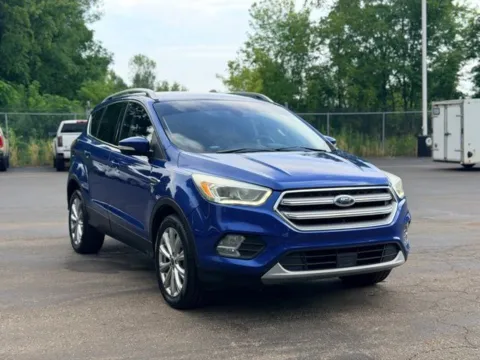 Photos of 2017 Ford Escape Titanium for sale in Davison, MI at Hank Graff Chevrolet Davison