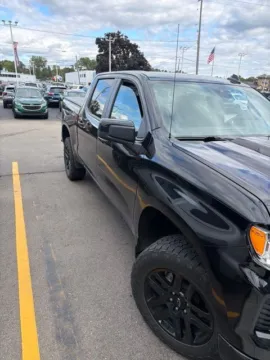 Another view of 2022 Chevrolet Silverado 1500 LT Trail Boss for sale in Davison, MI at Hank Graff Chevrolet Davison
