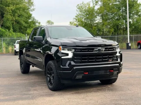 Another view of 2022 Chevrolet Silverado 1500 LT Trail Boss for sale in Davison, MI at Hank Graff Chevrolet Davison