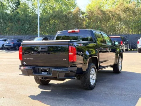 More photos of 2022 Chevrolet Colorado LT at Hank Graff Chevrolet Davison, MI