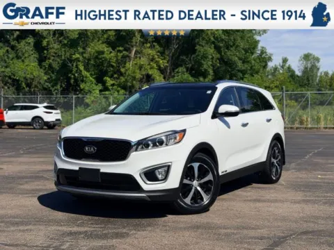 White 2016 Kia Sorento EX for sale in Davison, MI