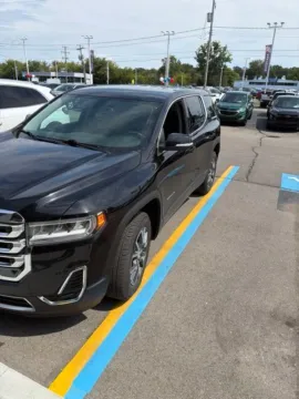 Black 2021 GMC Acadia SLE for sale in Davison, MI