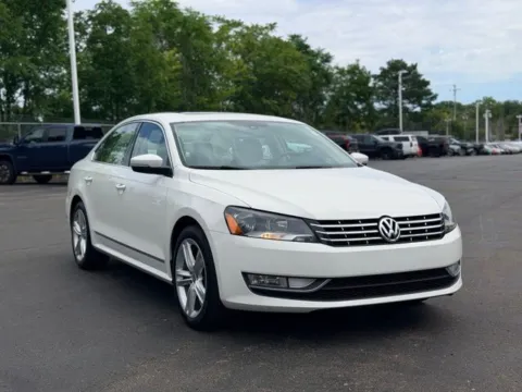 Another view of 2014 Volkswagen Passat TDI SEL Premium for sale in Davison, MI at Hank Graff Chevrolet Davison