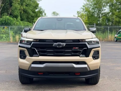 Photos of 2023 Chevrolet Colorado Z71 for sale in Davison, MI at Hank Graff Chevrolet Davison