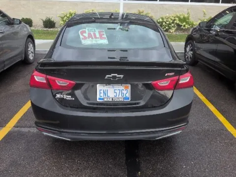 More photos of 2021 Chevrolet Malibu RS at Hank Graff Chevrolet Davison, MI