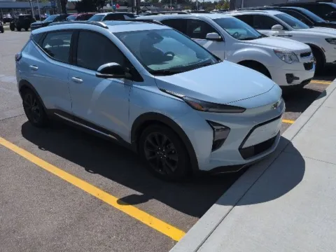 Another view of 2022 Chevrolet Bolt EUV Premier for sale in Davison, MI at Hank Graff Chevrolet Davison