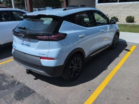 More photos of 2022 Chevrolet Bolt EUV Premier at Hank Graff Chevrolet Davison, MI