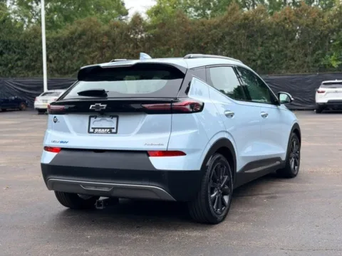 More photos of 2022 Chevrolet Bolt EUV Premier at Hank Graff Chevrolet Davison, MI