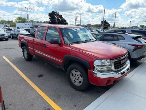 Another view of 2005 GMC Sierra 1500 SLE for sale in Davison, MI at Hank Graff Chevrolet Davison