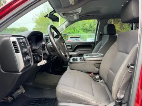 More photos of 2016 Chevrolet Silverado 1500 LT at Hank Graff Chevrolet Davison, MI