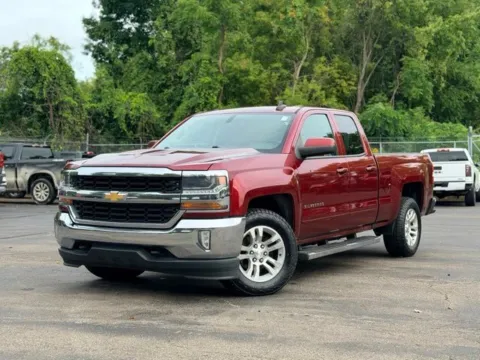Red 2016 Chevrolet Silverado 1500 LT for sale in Davison, MI