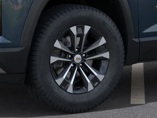 2027 Chevrolet Equinox LT - Photo 9