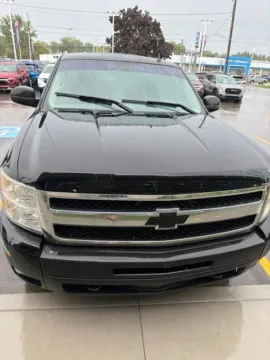 Photos of 2011 Chevrolet Silverado 1500 LT for sale in Davison, MI at Hank Graff Chevrolet Davison
