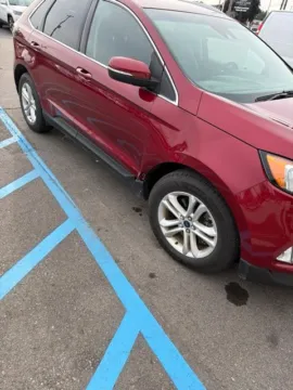 More photos of 2019 Ford Edge SEL at Hank Graff Chevrolet Davison, MI
