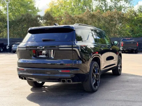 More photos of 2024 Chevrolet Traverse RS at Hank Graff Chevrolet Davison, MI