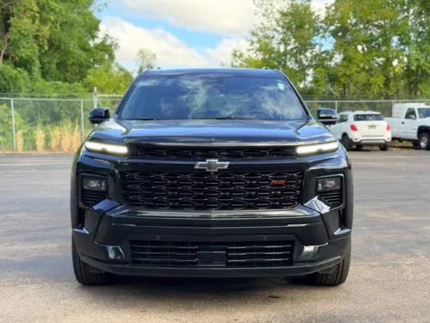 Photos of 2024 Chevrolet Traverse RS for sale in Davison, MI at Hank Graff Chevrolet Davison