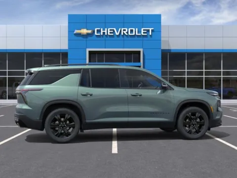 More photos of 2027 Chevrolet Traverse LT at Hank Graff Chevrolet Davison, MI