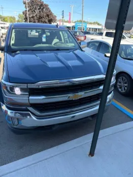 Photos of 2018 Chevrolet Silverado 1500 LT for sale in Davison, MI at Hank Graff Chevrolet Davison