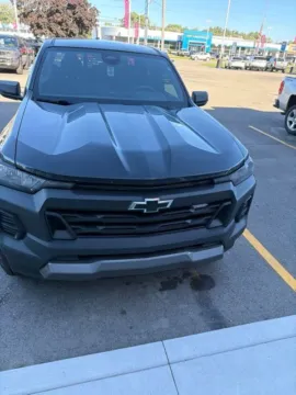 Photos of 2023 Chevrolet Colorado Trail Boss for sale in Davison, MI at Hank Graff Chevrolet Davison