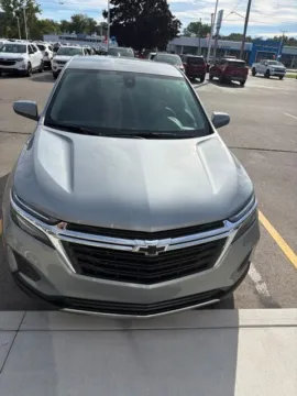 Photos of 2023 Chevrolet Equinox LT for sale in Davison, MI at Hank Graff Chevrolet Davison