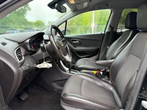 More photos of 2019 Chevrolet Trax LT at Hank Graff Chevrolet Davison, MI