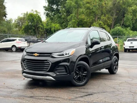 Black 2019 Chevrolet Trax LT for sale in Davison, MI