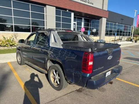 More photos of 2007 Chevrolet Avalanche 1500 LTZ at Hank Graff Chevrolet Davison, MI