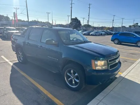 Another view of 2007 Chevrolet Avalanche 1500 LTZ for sale in Davison, MI at Hank Graff Chevrolet Davison