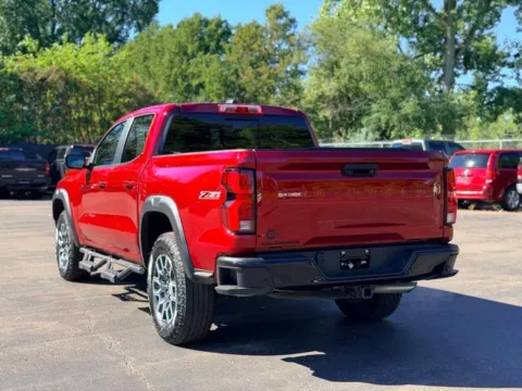 More photos of 2024 Chevrolet Colorado Z71 at Hank Graff Chevrolet Davison, MI