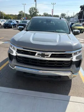 Gray 2024 Chevrolet Silverado 1500 LT for sale in Davison, MI