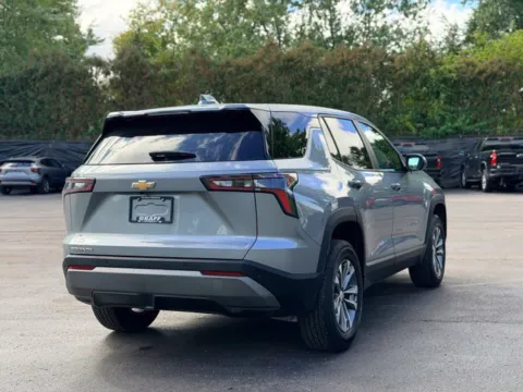 More photos of 2026 Chevrolet Equinox LT at Hank Graff Chevrolet Davison, MI