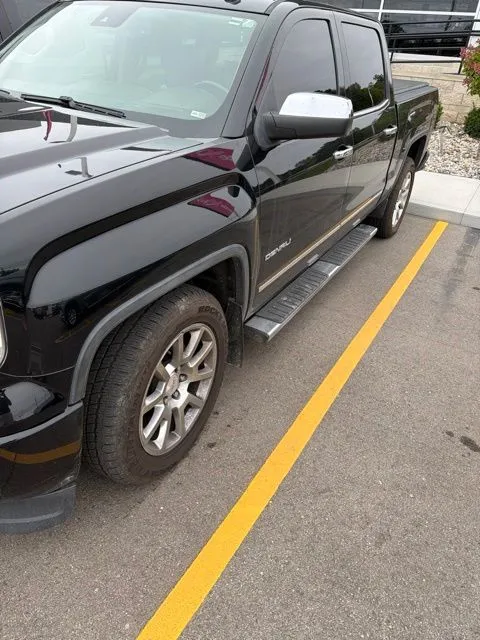 Black 2015 GMC Sierra 1500 Denali for sale in Davison, MI