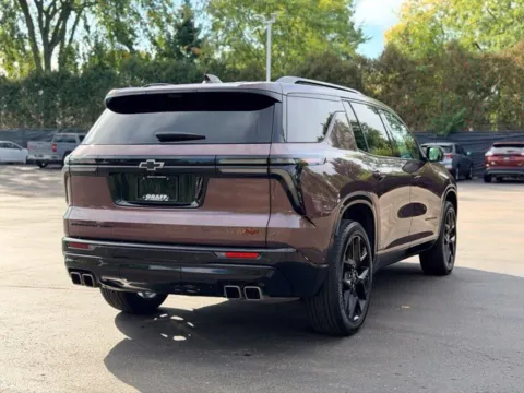 More photos of 2024 Chevrolet Traverse RS at Hank Graff Chevrolet Davison, MI