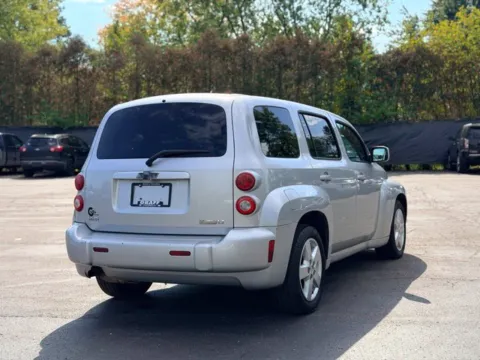 More photos of 2011 Chevrolet HHR LT at Hank Graff Chevrolet Davison, MI