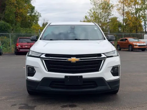 Photos of 2023 Chevrolet Traverse LS for sale in Davison, MI at Hank Graff Chevrolet Davison
