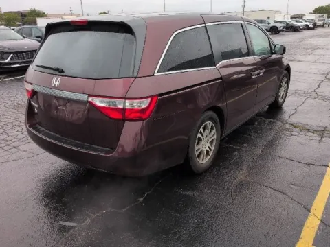 More photos of 2013 Honda Odyssey EX at Hank Graff Chevrolet Davison, MI