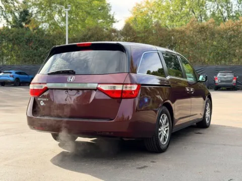 More photos of 2013 Honda Odyssey EX at Hank Graff Chevrolet Davison, MI