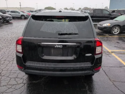 More photos of 2017 Jeep Compass Latitude at Hank Graff Chevrolet Davison, MI